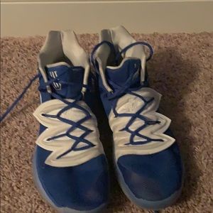 Custom Nike Kylie 5 Kentucky